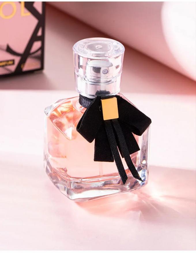 خانواده عطر تازه در اسپری بدن با روغن عطر طراح 1